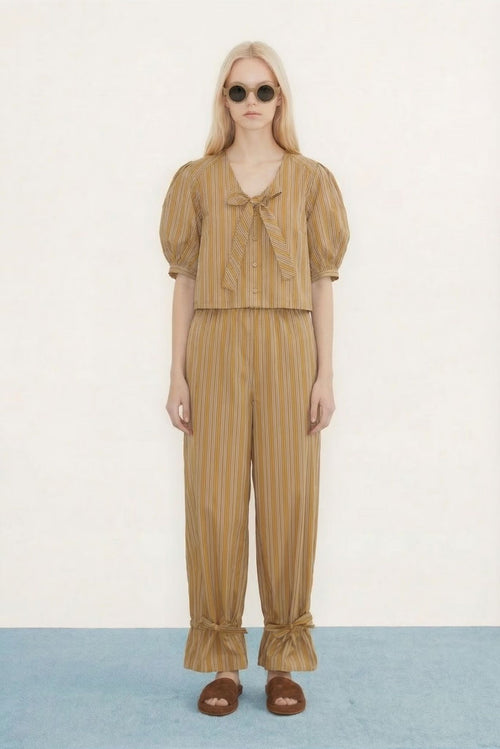 BLUSA CON LAZO A RAYAS