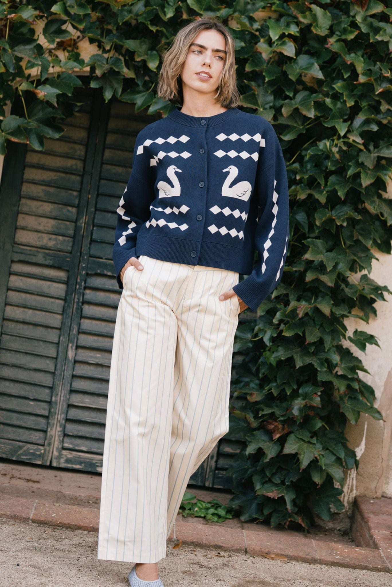 CÁRDIGAN JACQUARD SWANS